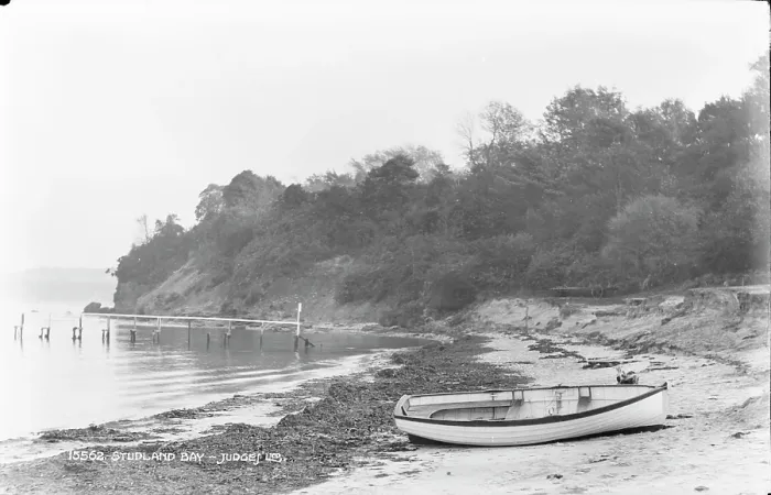 Framed Print : Tranquil Scene at Studland Bay Framed Print : Tranquil Scene at Studland Bay