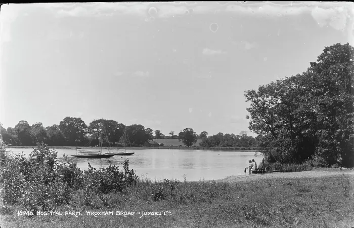 Framed Print : Tranquil Scene at Wroxham Broad Framed Print : Tranquil Scene at Wroxham Broad