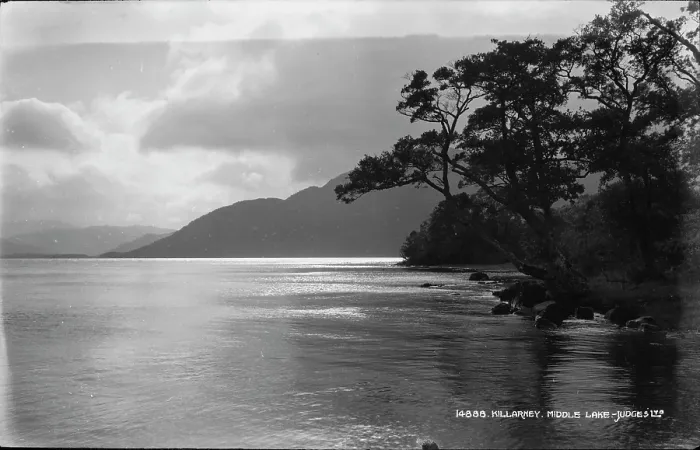 Framed Print : Tranquil Waters of Middle Lake Framed Print : Tranquil Waters of Middle Lake