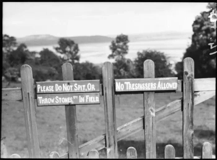 Framed Print : no Trespassers Allowed Framed Print : no Trespassers Allowed