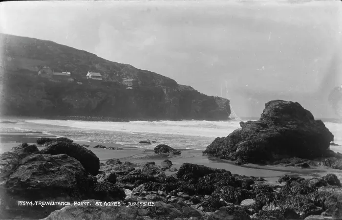 Framed Print : Trevaunance Point, St. Agnes Framed Print : Trevaunance Point, St. Agnes