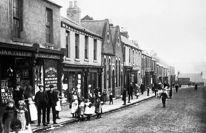 Framed Print : Trimdon Grange - Front Street early 1900s Framed Print : Trimdon Grange - Front Street early 1900s
