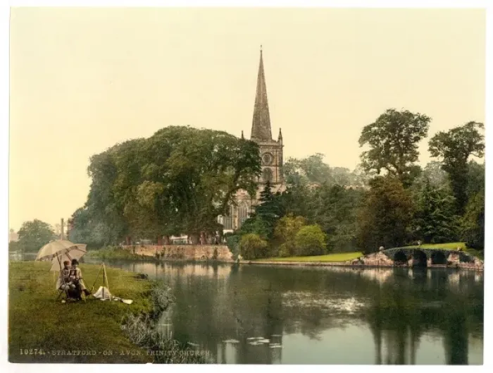 Framed Print : Trinity Church from the river, Stratford-on-Avon, England Framed Print : Trinity Church from the river, Stratford-on-Avon, England