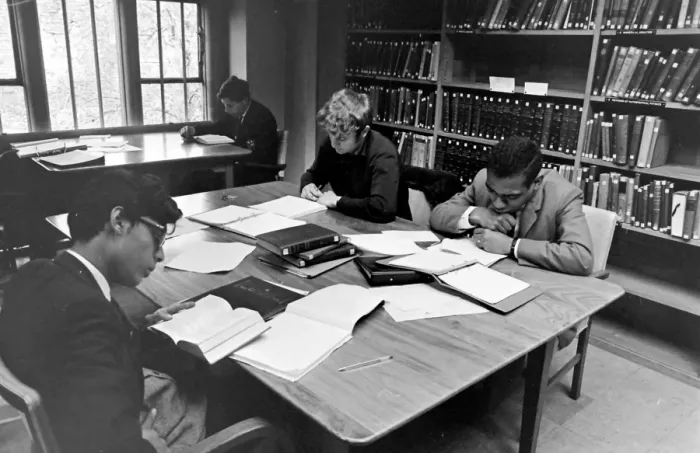 Framed Print : Trinity College Library, Cambridge University Framed Print : Trinity College Library, Cambridge University