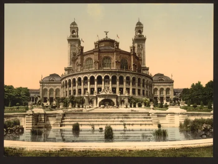 Framed Print : The Trocadero, Exposition Universal, 1900, Paris, France Framed Print : The Trocadero, Exposition Universal, 1900, Paris, France