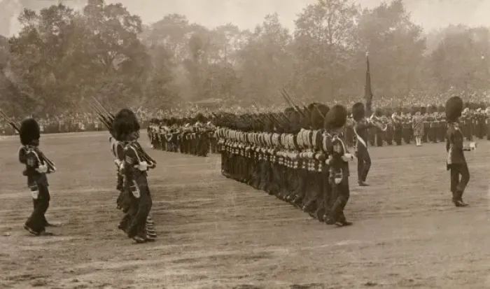Framed Print : Trooping the Colour on George Vs Birthday Framed Print : Trooping the Colour on George Vs Birthday