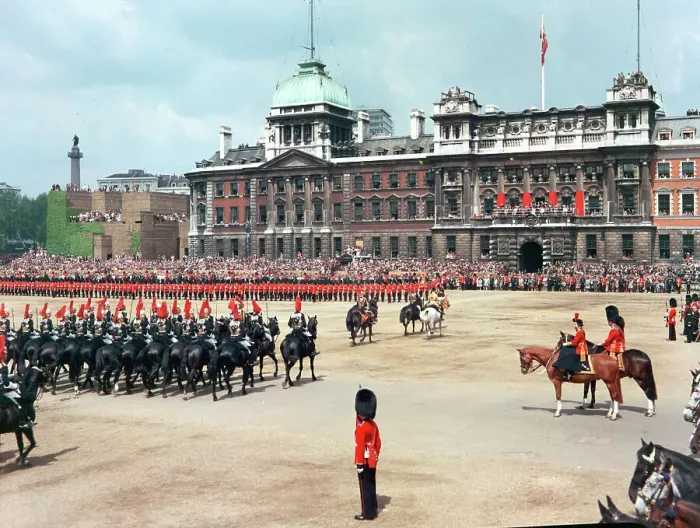 Framed Print : Trooping the Colour at Horseguards Parade, London Framed Print : Trooping the Colour at Horseguards Parade, London