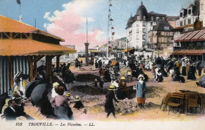 Framed Print : Trouville-sur-Mer, France - The Beach Framed Print : Trouville-sur-Mer, France - The Beach