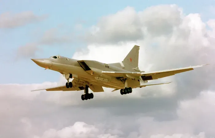 Framed Print : Tu-22M-3 (unmarked) Framed Print : Tu-22M-3 (unmarked)