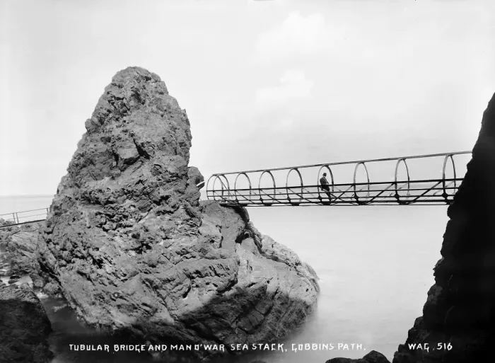 Framed Print : Tubular Bridge and Man O War Sea Stack, Gobbins Path Framed Print : Tubular Bridge and Man O War Sea Stack, Gobbins Path