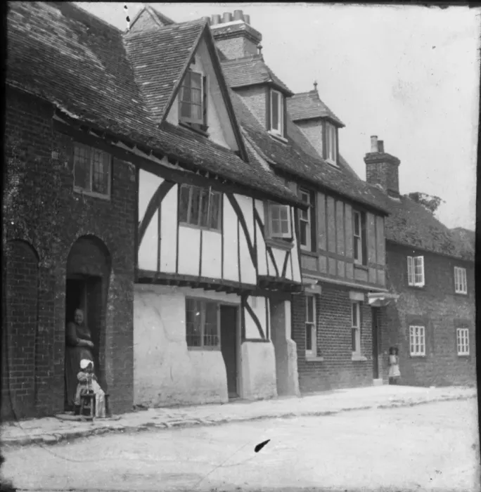 Framed Print : Tudor Building Framed Print : Tudor Building