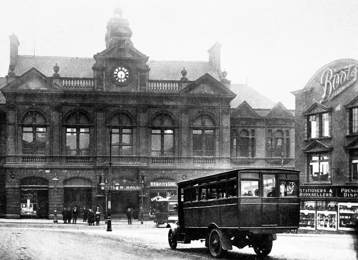 Framed Print : Tunstall Town Hall probably 1920s Framed Print : Tunstall Town Hall probably 1920s