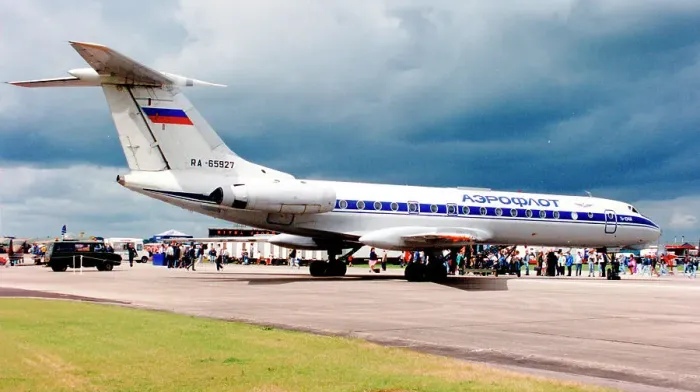 Framed Print : Tupolev Tu-134AK RA-65927 Framed Print : Tupolev Tu-134AK RA-65927