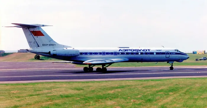 Framed Print : Tupolev Tu-134AK RA-65927 Framed Print : Tupolev Tu-134AK RA-65927