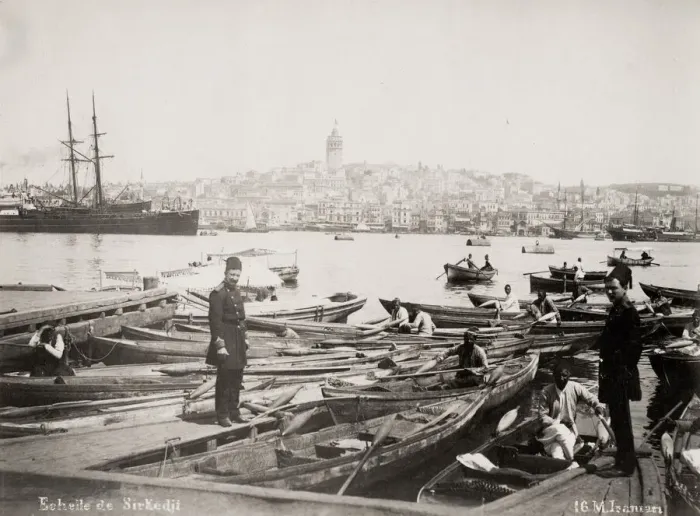 Framed Print : Turkey, Constantinople, Istanbul - boats, boatmen Bosphorous Framed Print : Turkey, Constantinople, Istanbul - boats, boatmen Bosphorous