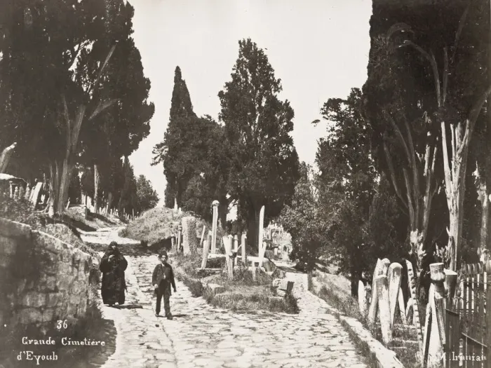 Framed Print : Turkey, Constantinople, Istanbul - The Eyüp Cemetery Framed Print : Turkey, Constantinople, Istanbul - The Eyüp Cemetery
