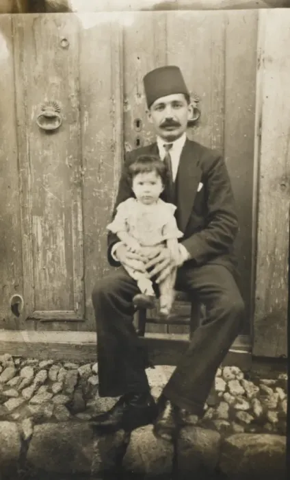 Framed Print : Turkish man and his young daughter Framed Print : Turkish man and his young daughter