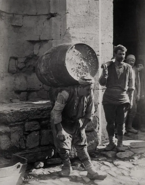 Framed Print : Turkish porter carrying barrel, Constantinople, Istanbul Tur Framed Print : Turkish porter carrying barrel, Constantinople, Istanbul Tur