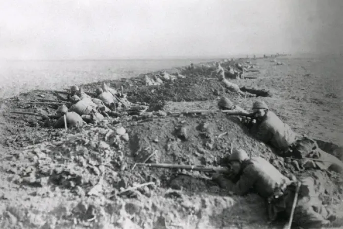 Framed Print : Turkish troops in action near Braila, Romania, WW1 Framed Print : Turkish troops in action near Braila, Romania, WW1