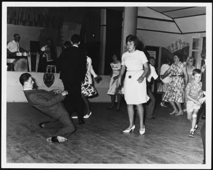 Framed Print : Twisting in a Hall Framed Print : Twisting in a Hall