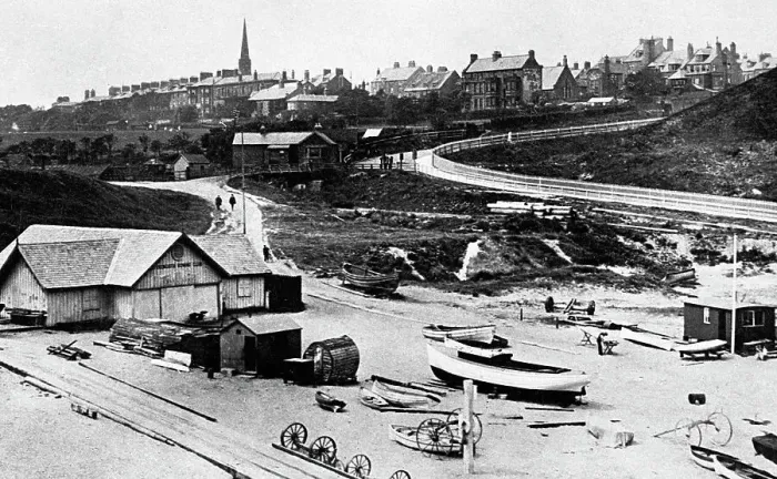 Framed Print : Tynemouth from Spanish Battery early 1900s Framed Print : Tynemouth from Spanish Battery early 1900s