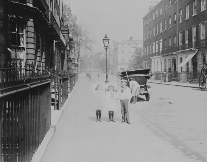 Framed Print : Typical Georgian terrace in Harley Street, London Framed Print : Typical Georgian terrace in Harley Street, London