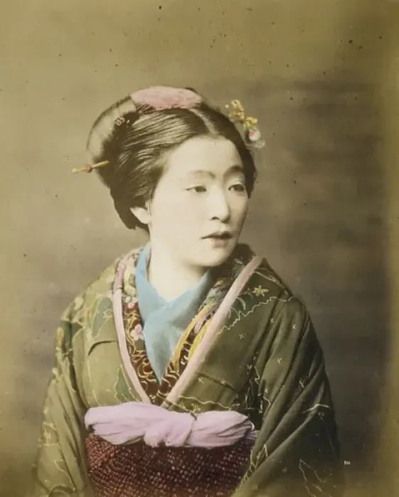 Framed Print : Ukiyo-e beauty, half-length studio portrait of a woman, faci Framed Print : Ukiyo-e beauty, half-length studio portrait of a woman, faci