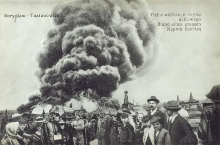 Framed Print : Ukraine - Explosion at a Naphta Well Framed Print : Ukraine - Explosion at a Naphta Well