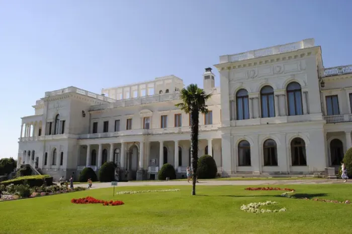 Framed Print : Ukraine. Livadia Palace Framed Print : Ukraine. Livadia Palace