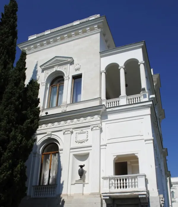 Framed Print : Ukraine. Livadia Palace Framed Print : Ukraine. Livadia Palace