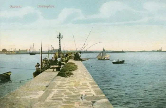 Framed Print : Ukraine - Odessa - Fishing off the Quay Framed Print : Ukraine - Odessa - Fishing off the Quay