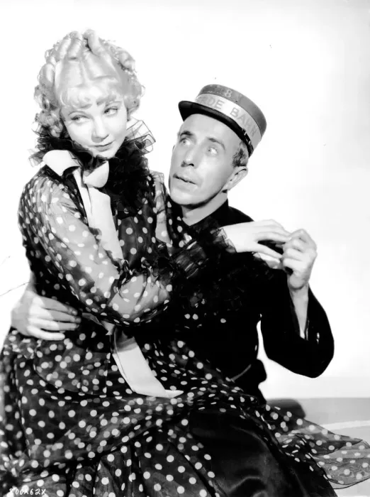 Framed Print : Una Merkel and Charles Butterworth in The Night is Young Framed Print : Una Merkel and Charles Butterworth in The Night is Young