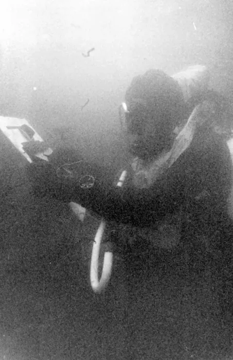 Framed Print : Underwater Archaeology School, Fort Bovisand, Plymouth Framed Print : Underwater Archaeology School, Fort Bovisand, Plymouth