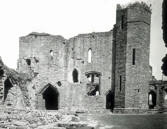 Framed Print : Unidentified castle ruin Framed Print : Unidentified castle ruin