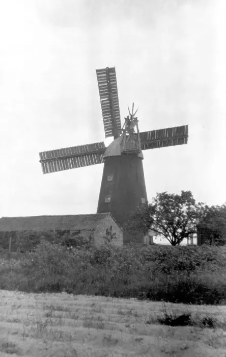 Framed Print : An unidentified English windmill Framed Print : An unidentified English windmill