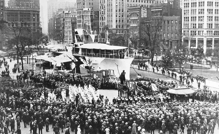 Framed Print : Union Square New York probably early 1900s Framed Print : Union Square New York probably early 1900s