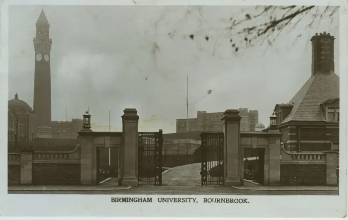 Framed Print : University Gates Framed Print : University Gates