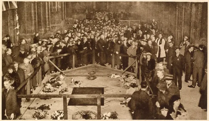 Framed Print : Unknown Warrior - Buried in Westminster Abbey Framed Print : Unknown Warrior - Buried in Westminster Abbey