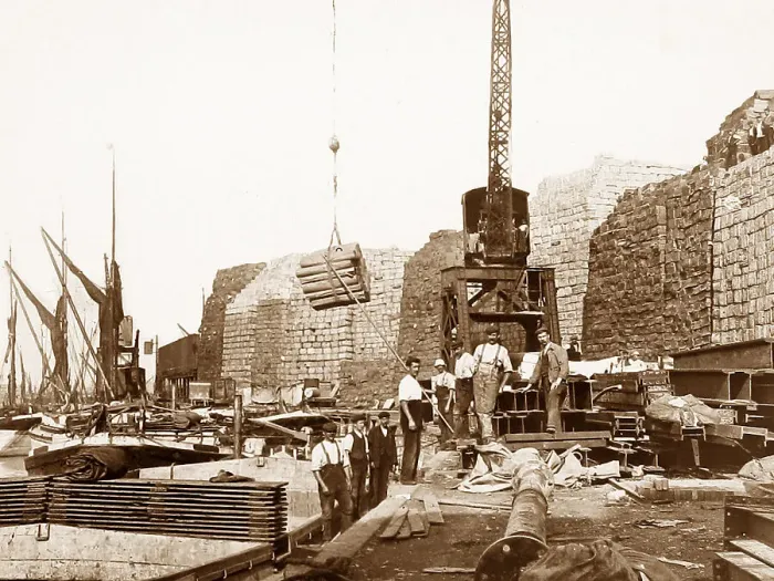 Framed Print : Unloading pulp, London docks Framed Print : Unloading pulp, London docks