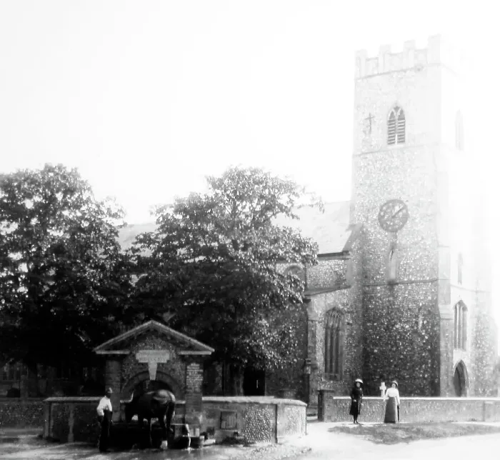 Framed Print : Upper Sheringham Church, early 1900s Framed Print : Upper Sheringham Church, early 1900s
