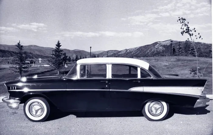 Framed Print : USA - Classic American car in Colorado Framed Print : USA - Classic American car in Colorado