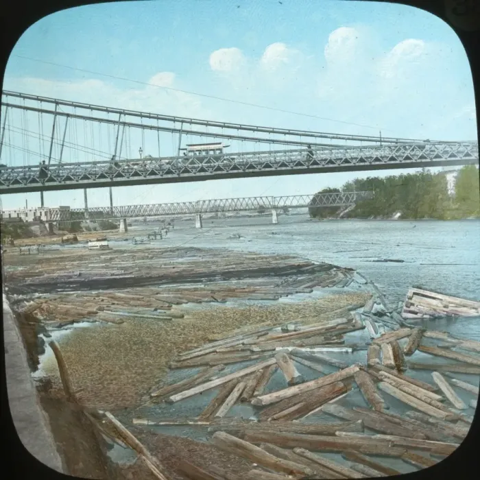 Framed Print : USA - Minneapolis - Missisippi River Framed Print : USA - Minneapolis - Missisippi River