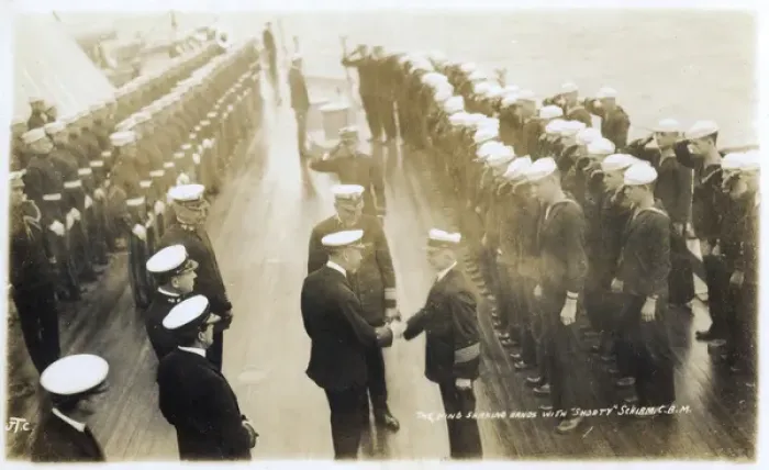 Framed Print : USS New York, American battleship, with George V, WW1 Framed Print : USS New York, American battleship, with George V, WW1