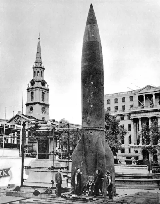 Framed Print : V-2 Rocket in Trafalgar Square, 1945 Framed Print : V-2 Rocket in Trafalgar Square, 1945