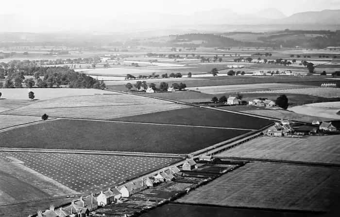Framed Print : Vale of Menteith, Stirling, Scotland, Victorian period Framed Print : Vale of Menteith, Stirling, Scotland, Victorian period