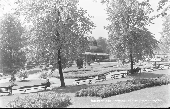 Framed Print : Valley Gardens in Harrogate Framed Print : Valley Gardens in Harrogate