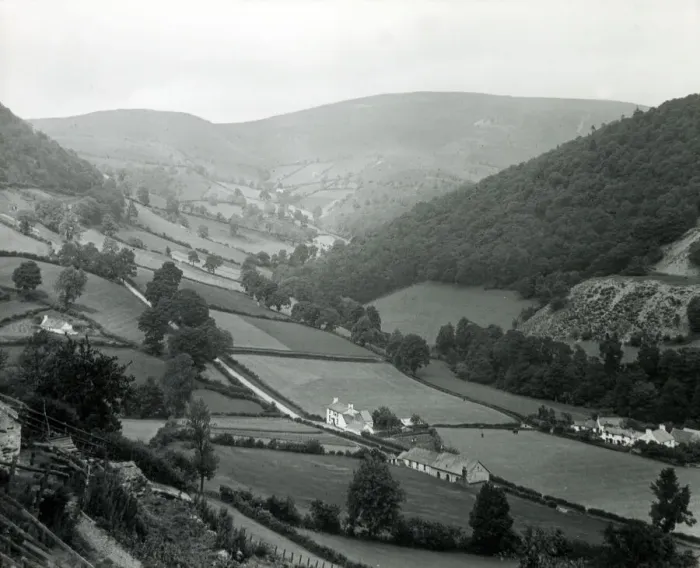 Framed Print : Valley, Snowdonia National Park, North Wales Framed Print : Valley, Snowdonia National Park, North Wales