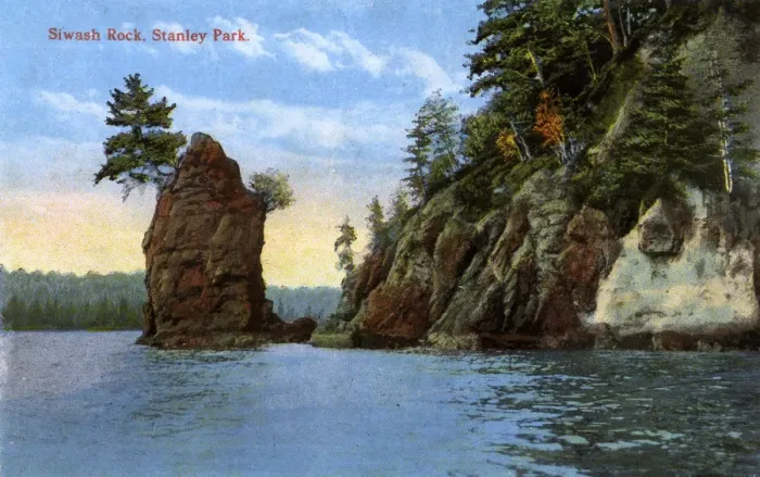 Framed Print : Vancouver, Canada - Siwash Rock, Stanley Park Framed Print : Vancouver, Canada - Siwash Rock, Stanley Park