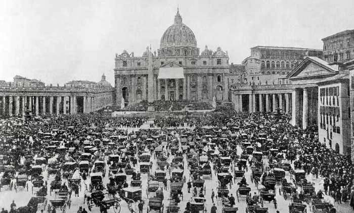 Framed Print : Vatican City. Blessing of Pope Leo XIII (1810-1903) Framed Print : Vatican City. Blessing of Pope Leo XIII (1810-1903)
