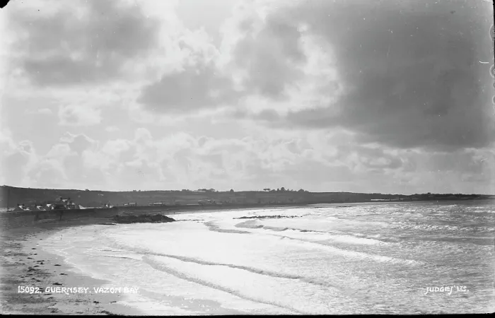 Framed Print : Vazon Bay, Guernsey Framed Print : Vazon Bay, Guernsey